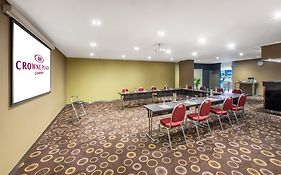 Crowne Plaza Canberra